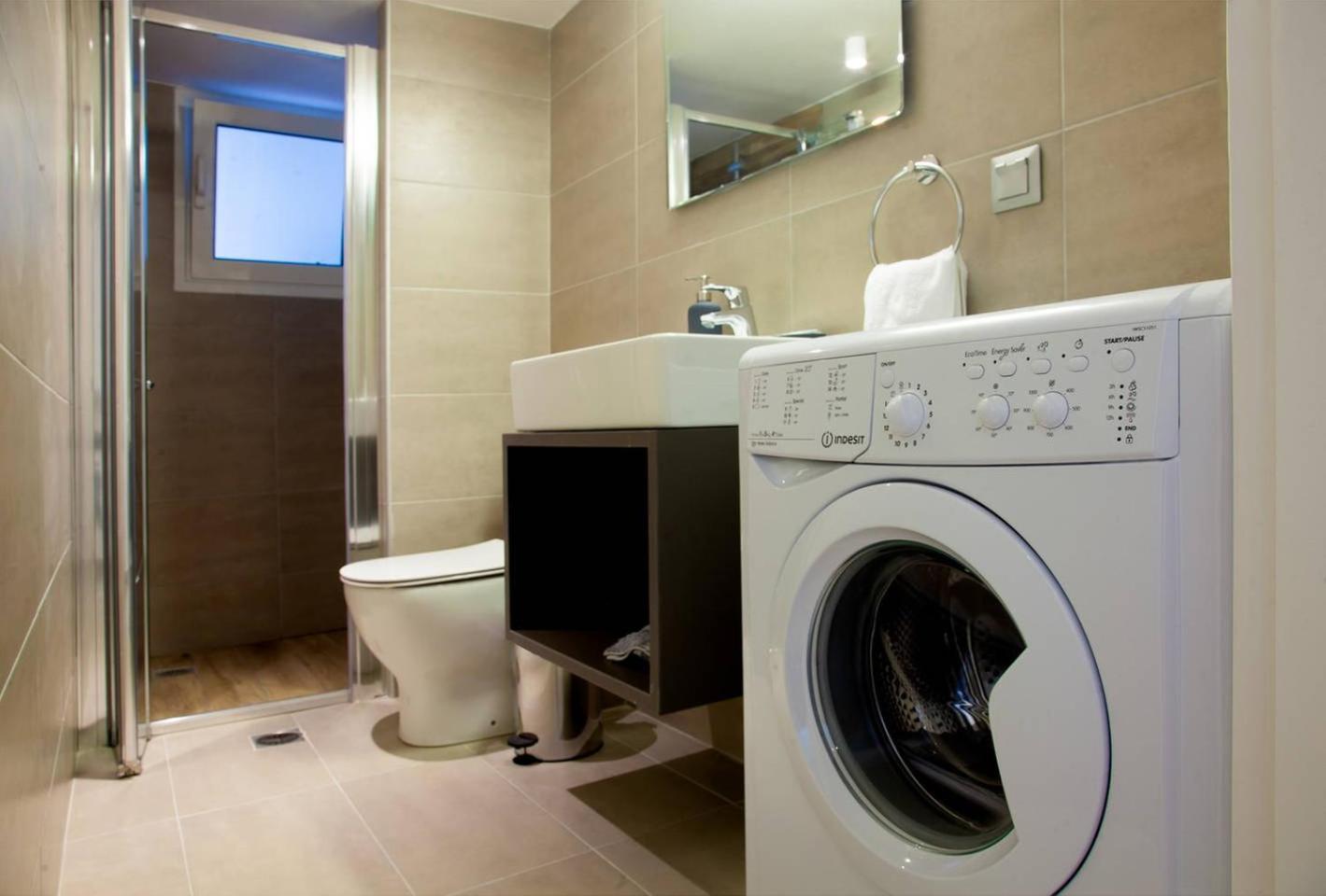 Toni'S New 2Bdroom Apartment Near Stadium アテネ エクステリア 写真